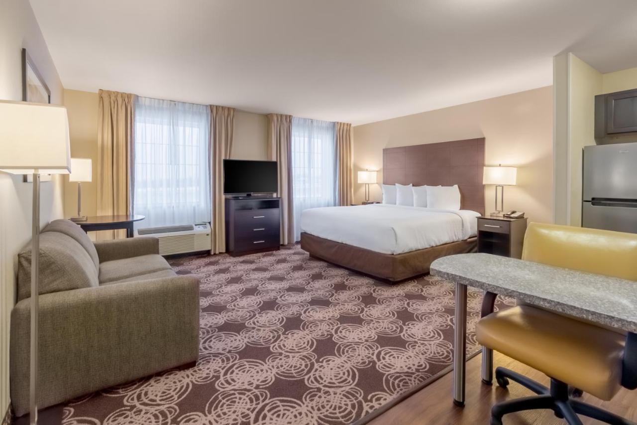 Landmark Suites - Williston Buitenkant foto